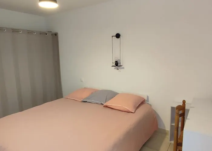La Aux Quatre Vents En Provence Avec Piscine Proche D'avignon Holiday home