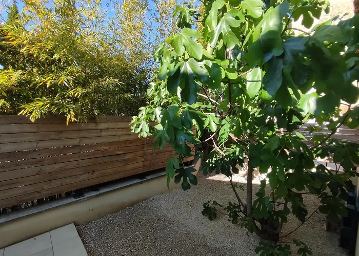 Holiday home La Aux Quatre Vents En Provence Avec Piscine Proche D'avignon